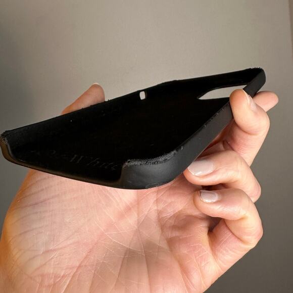 Off-White c/o Virgil Abloh Arrow iPhone 12 Pro Max Case - Picture 6 of 8